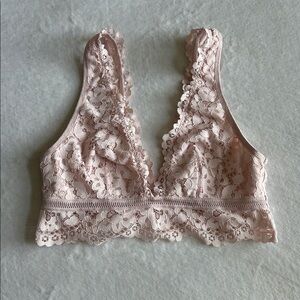 Victoria's Secret Lace Bralette in Soft Pink